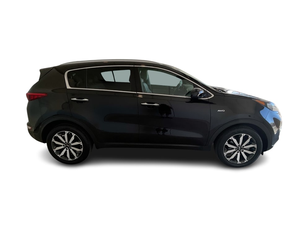 Thumbnail: 2017 Kia Sportage - 21