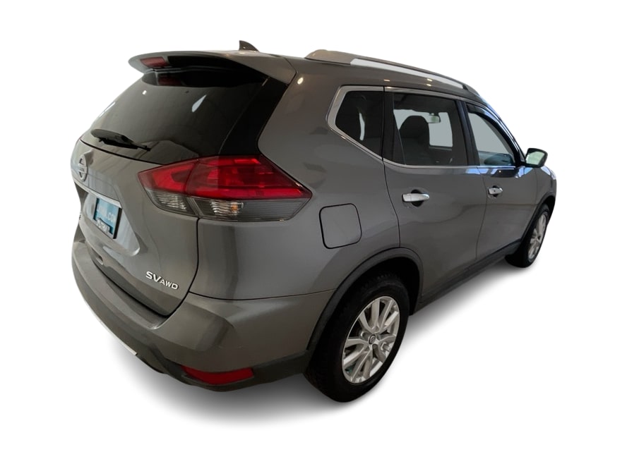 Thumbnail: 2017 Nissan Rogue - 20
