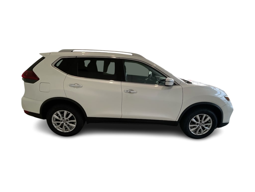 Thumbnail: 2018 Nissan Rogue - 21