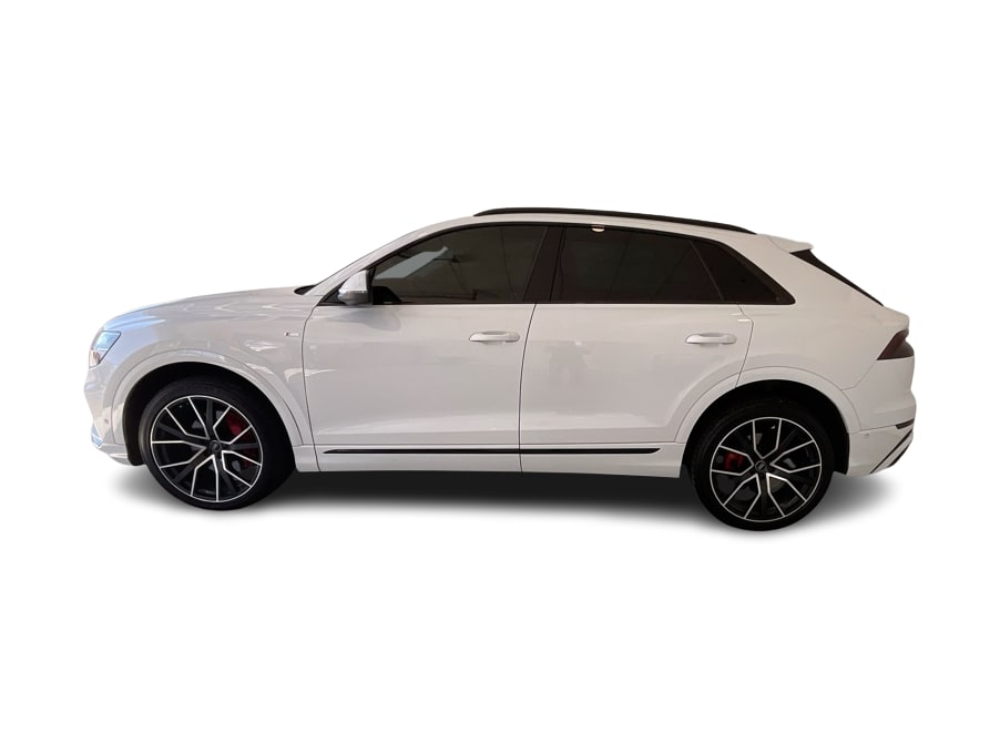 Thumbnail: 2020 Audi Q8 - 3