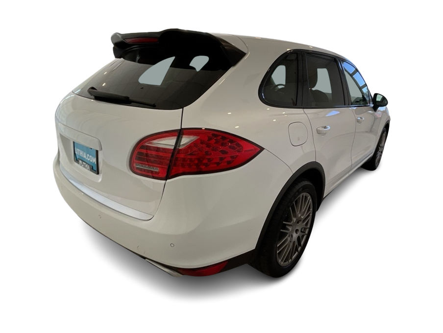 Thumbnail: 2013 Porsche Cayenne - 19