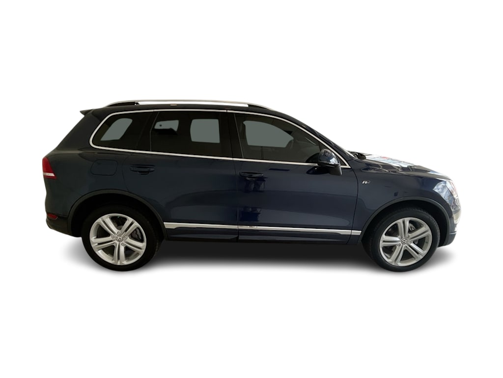 Thumbnail: 2014 Volkswagen Touareg - 21