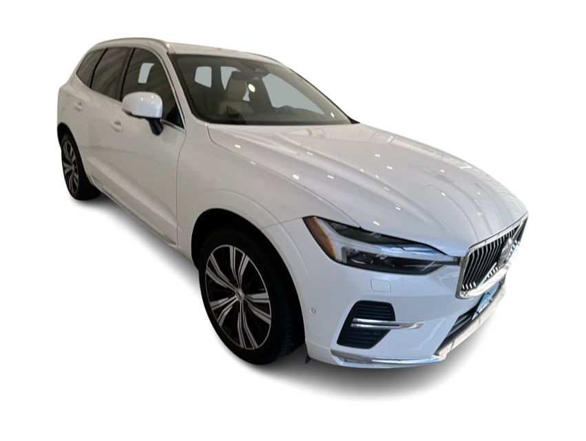 Thumbnail: 2022 Volvo XC60 - 18