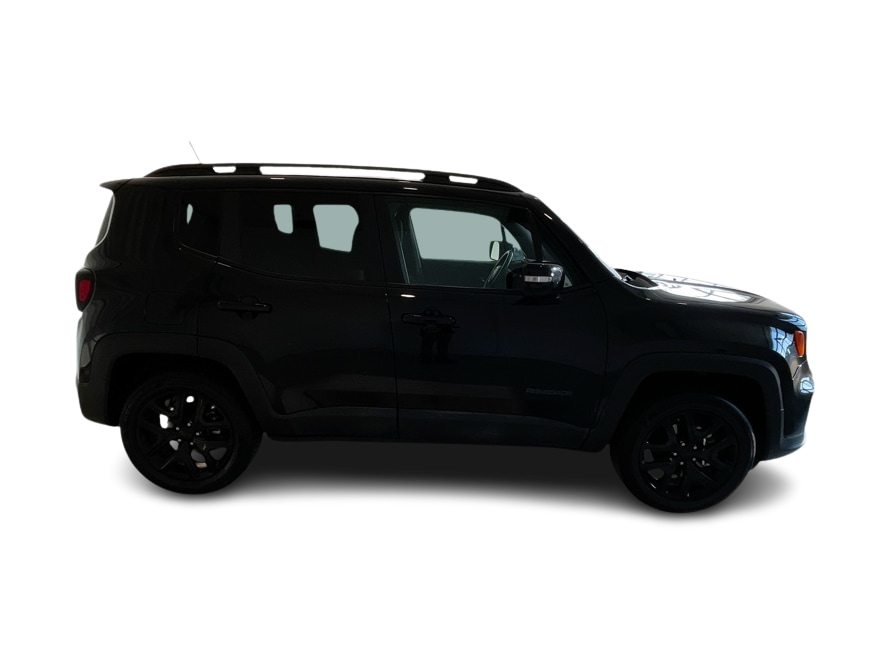 Thumbnail: 2022 Jeep Renegade - 20