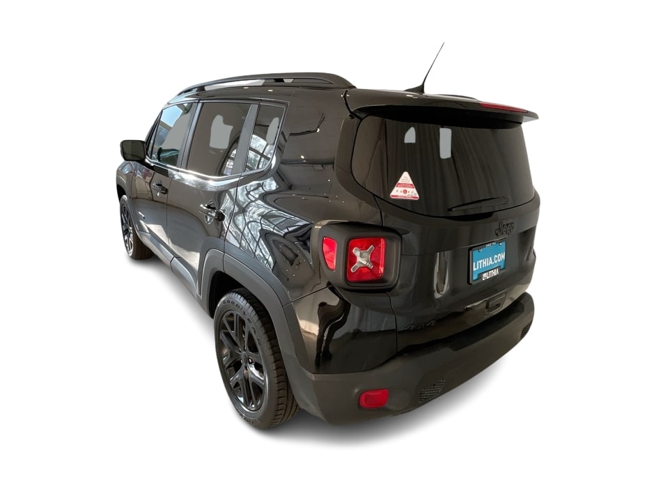 Thumbnail: 2022 Jeep Renegade - 4