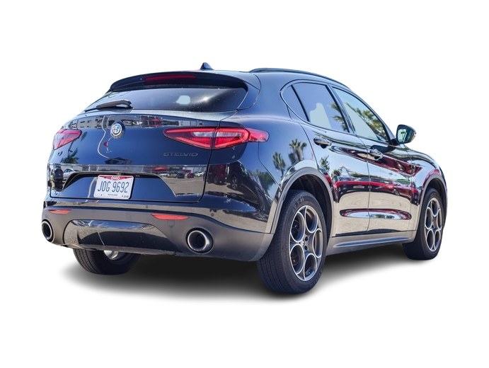 2021 Alfa Romeo Stelvio Base 20