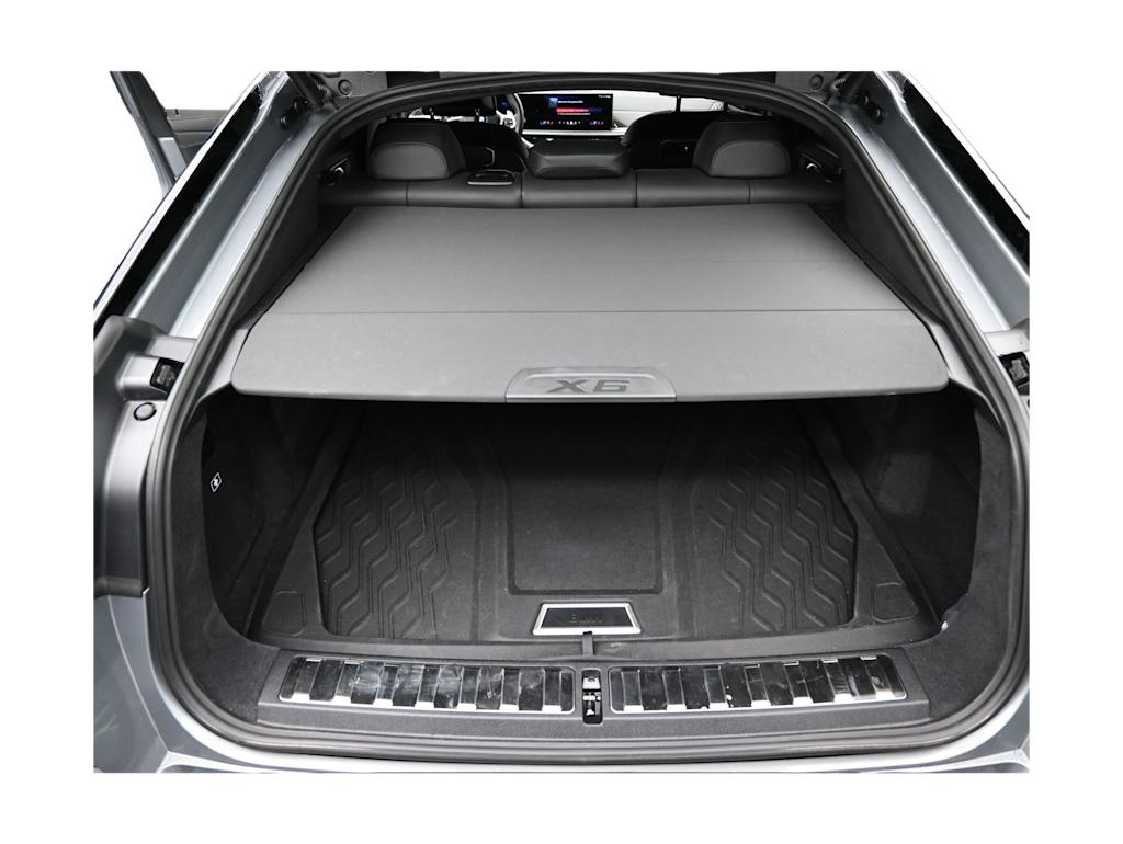 Thumbnail: 2026 BMW X6 - 16