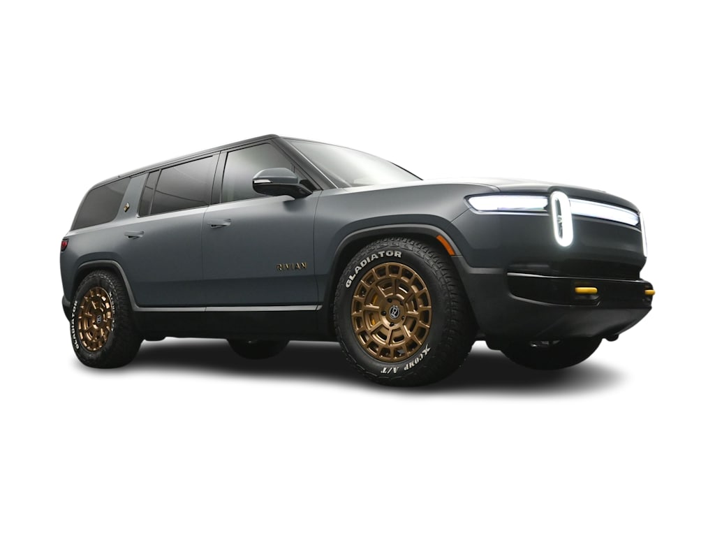 Thumbnail: 2025 Rivian R1S - 44