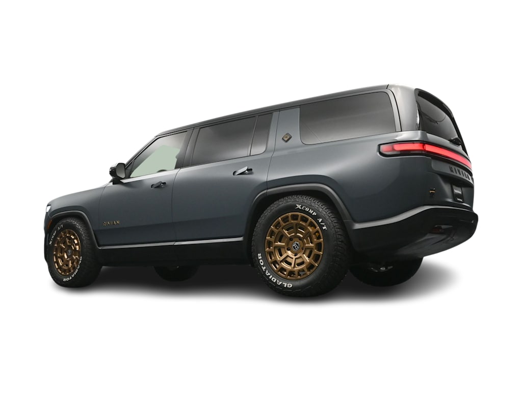 Thumbnail: 2025 Rivian R1S - 39