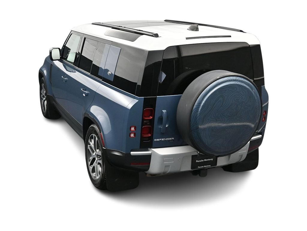 Thumbnail: 2022 Land Rover Defender - 32