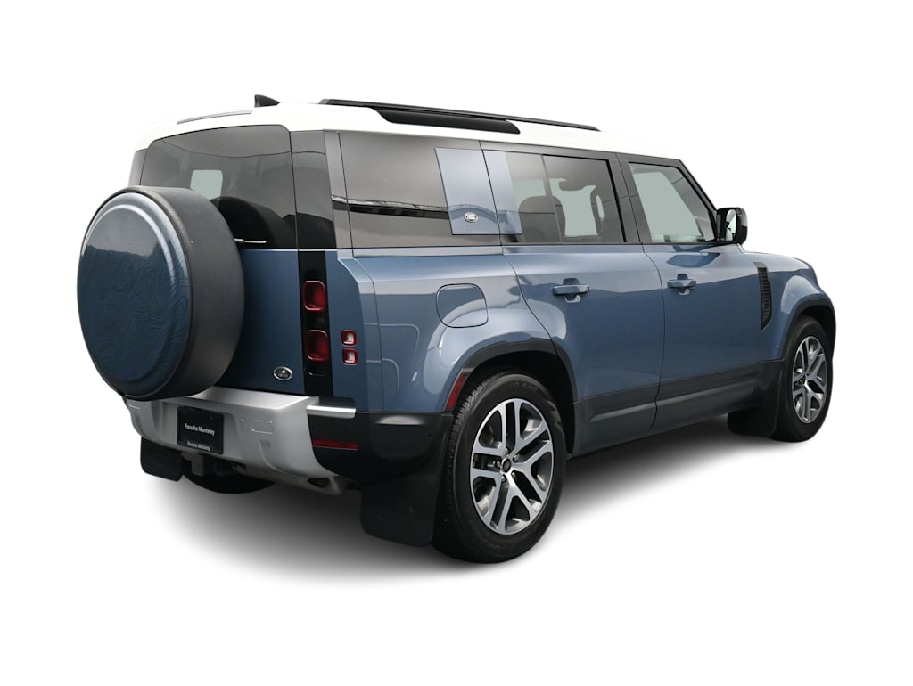 Thumbnail: 2022 Land Rover Defender - 26
