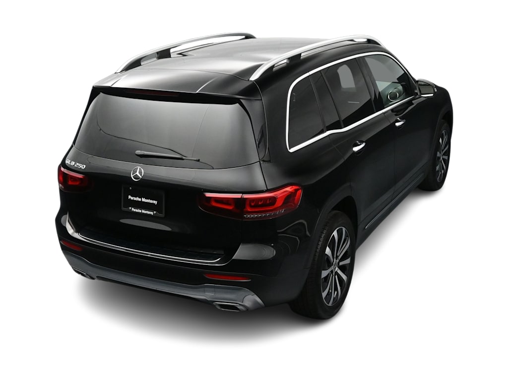 Thumbnail: 2022 Mercedes-Benz GLB - 31