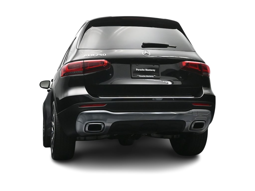 Thumbnail: 2022 Mercedes-Benz GLB - 38