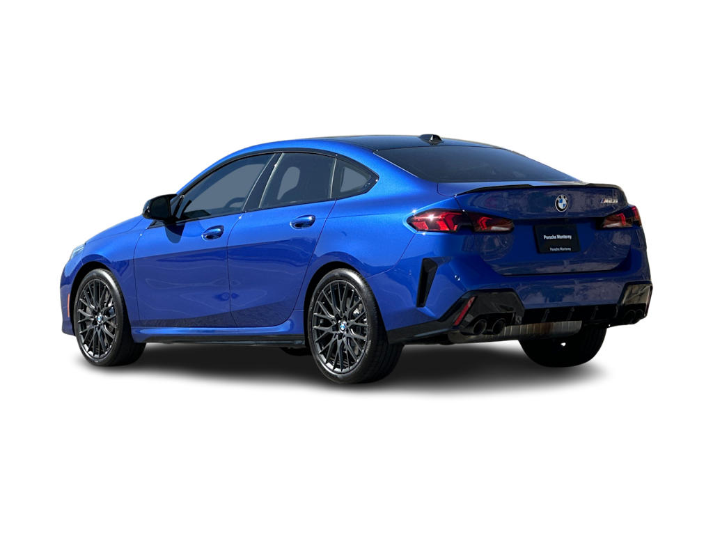 Thumbnail: 2025 BMW 2 Series - 4