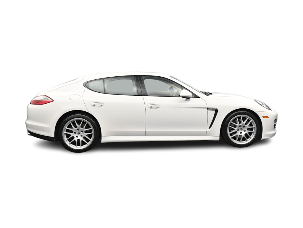 Thumbnail: 2011 Porsche Panamera - 28