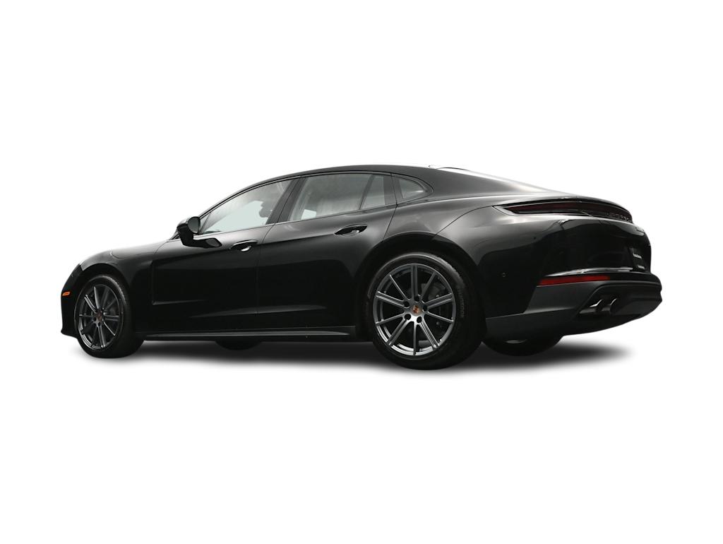 Thumbnail: 2026 Porsche Panamera - 38
