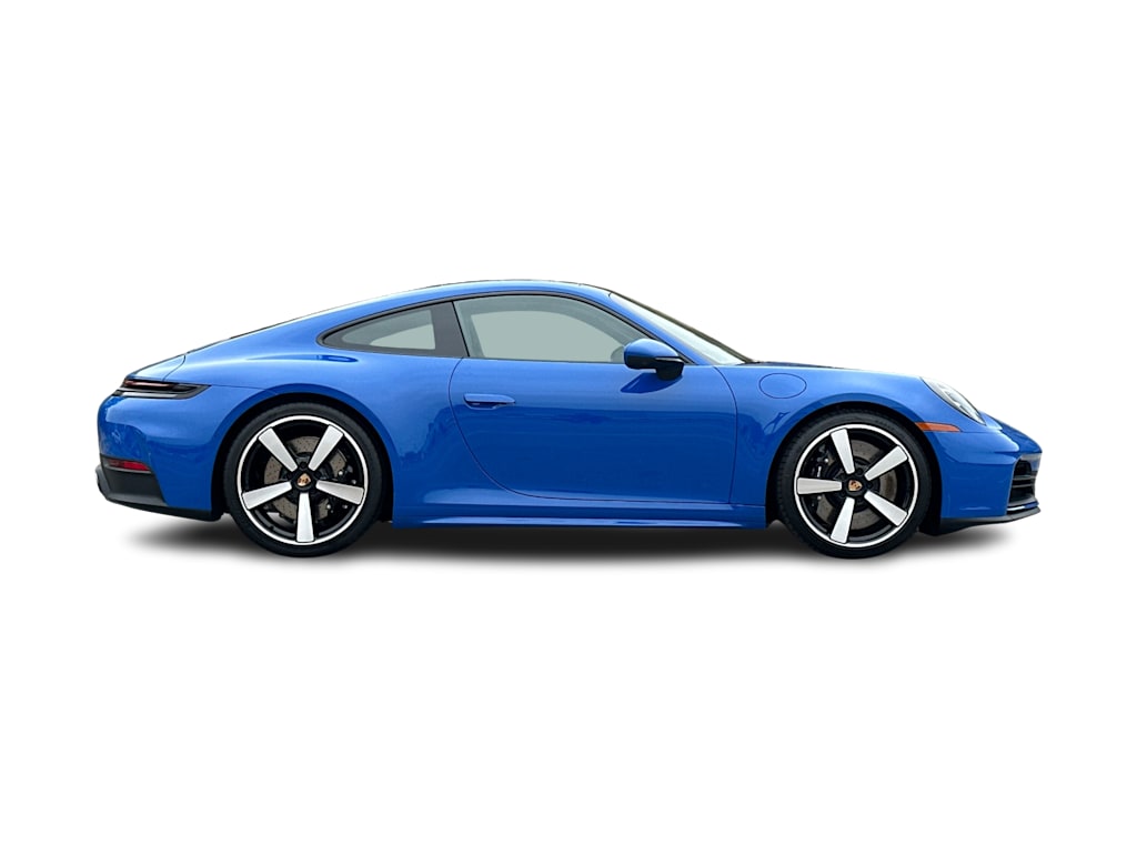 Thumbnail: 2025 Porsche 911 - 17