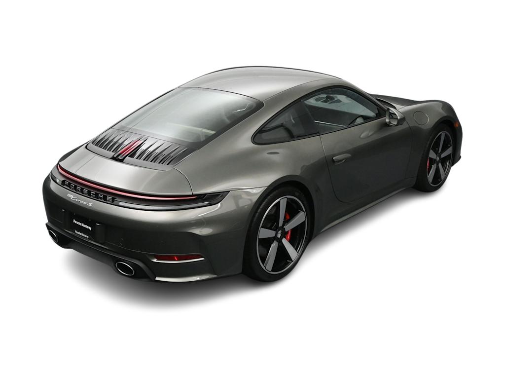 Thumbnail: 2026 Porsche 911 - 33