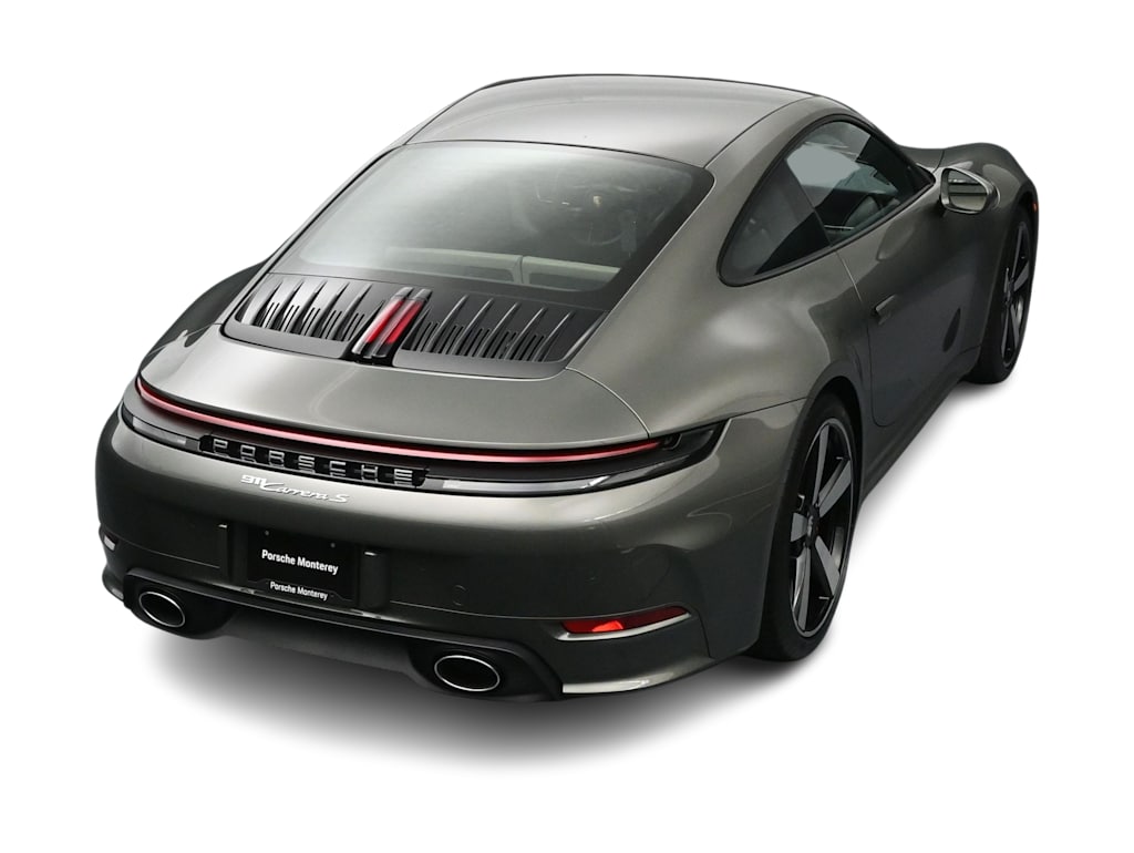 Thumbnail: 2026 Porsche 911 - 32