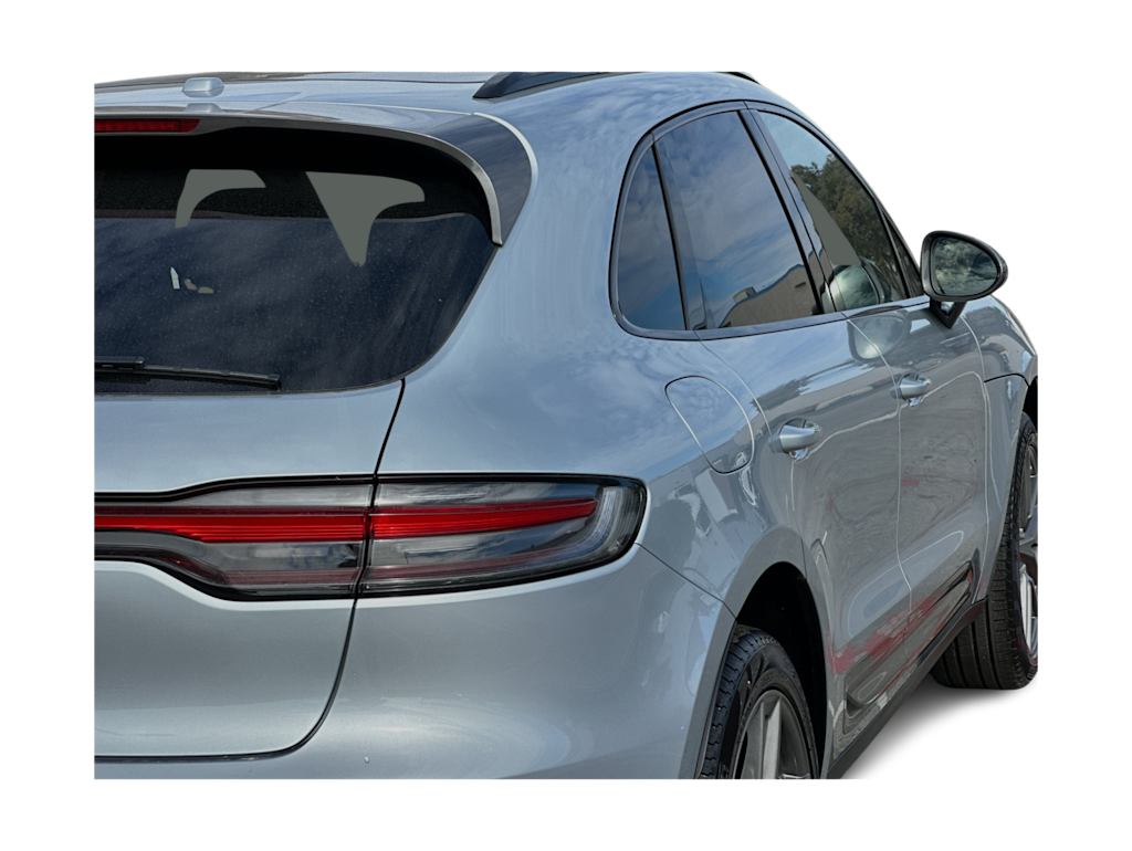 Thumbnail: 2025 Porsche Macan - 27