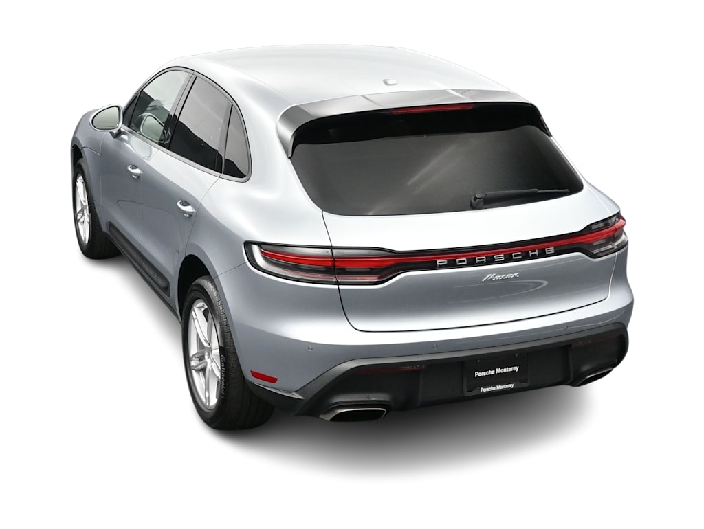 Thumbnail: 2025 Porsche Macan - 30