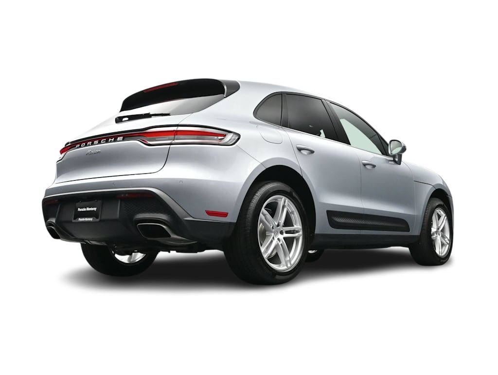 Thumbnail: 2025 Porsche Macan - 39