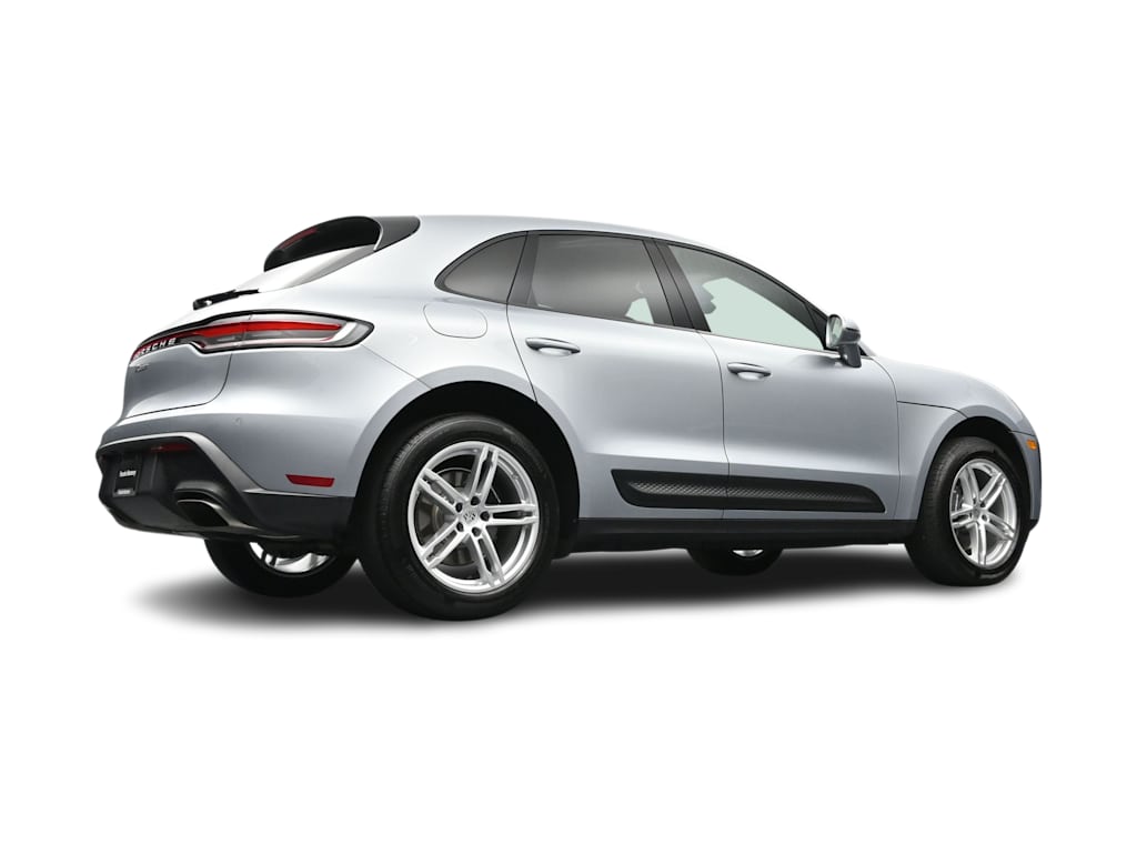 Thumbnail: 2025 Porsche Macan - 40