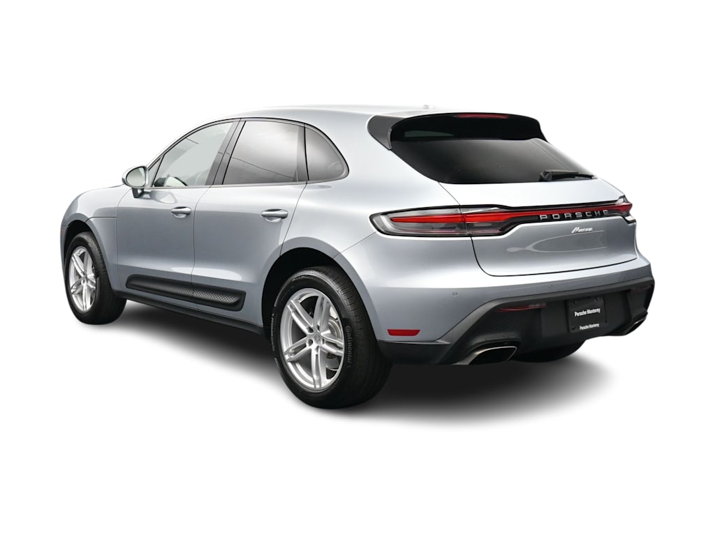 Thumbnail: 2025 Porsche Macan - 4