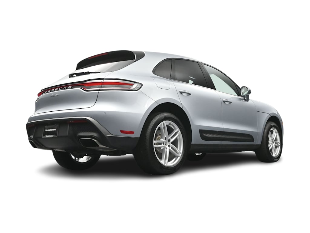 Thumbnail: 2025 Porsche Macan - 39