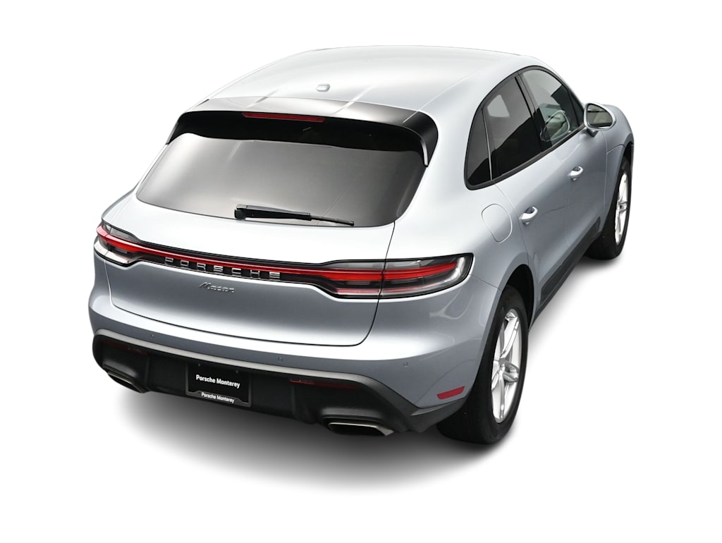 Thumbnail: 2025 Porsche Macan - 31