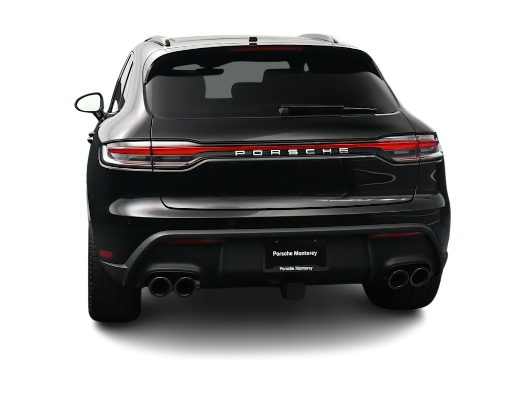 Thumbnail: 2026 Porsche Macan - 5