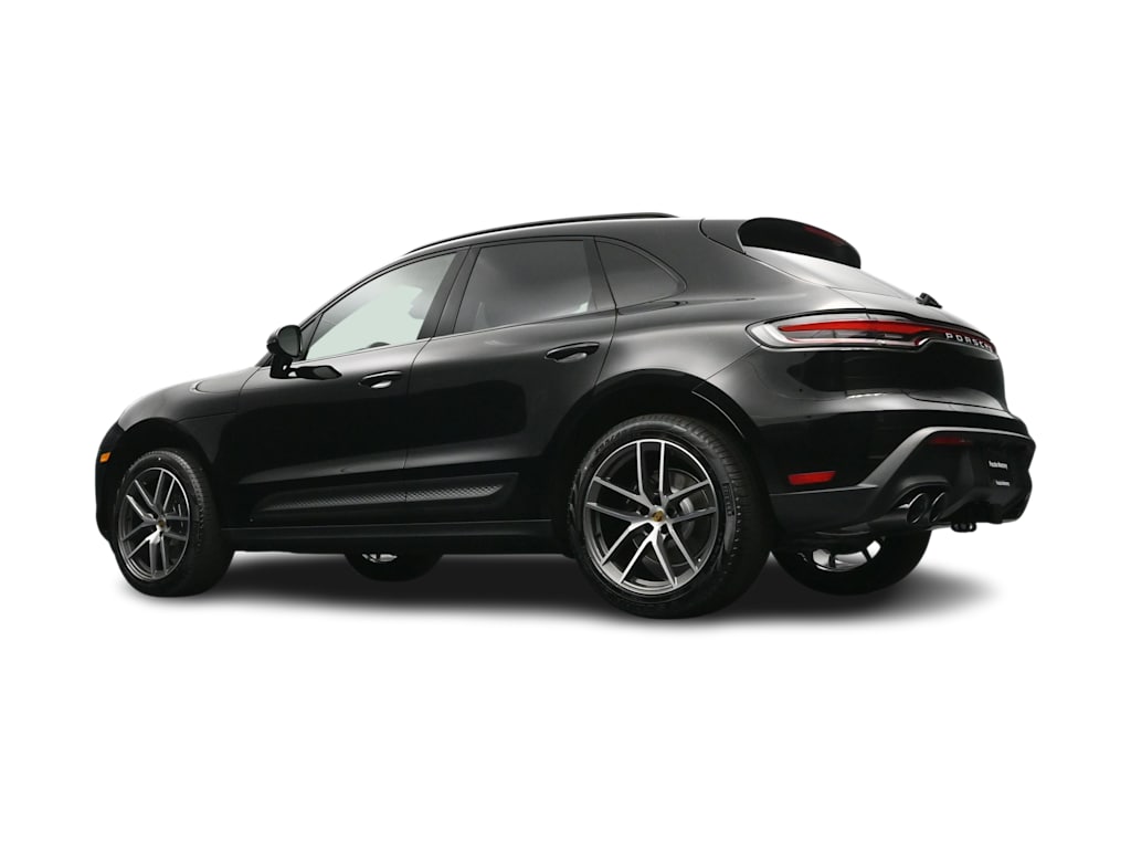 Thumbnail: 2026 Porsche Macan - 39