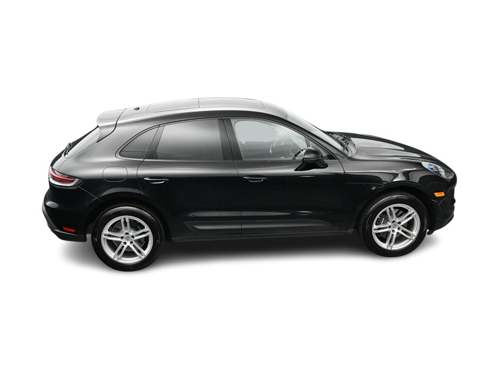Thumbnail: 2024 Porsche Macan - 32