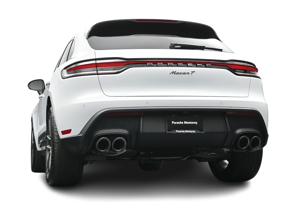 Thumbnail: 2026 Porsche Macan - 40