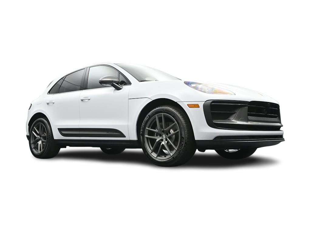 Thumbnail: 2026 Porsche Macan - 44