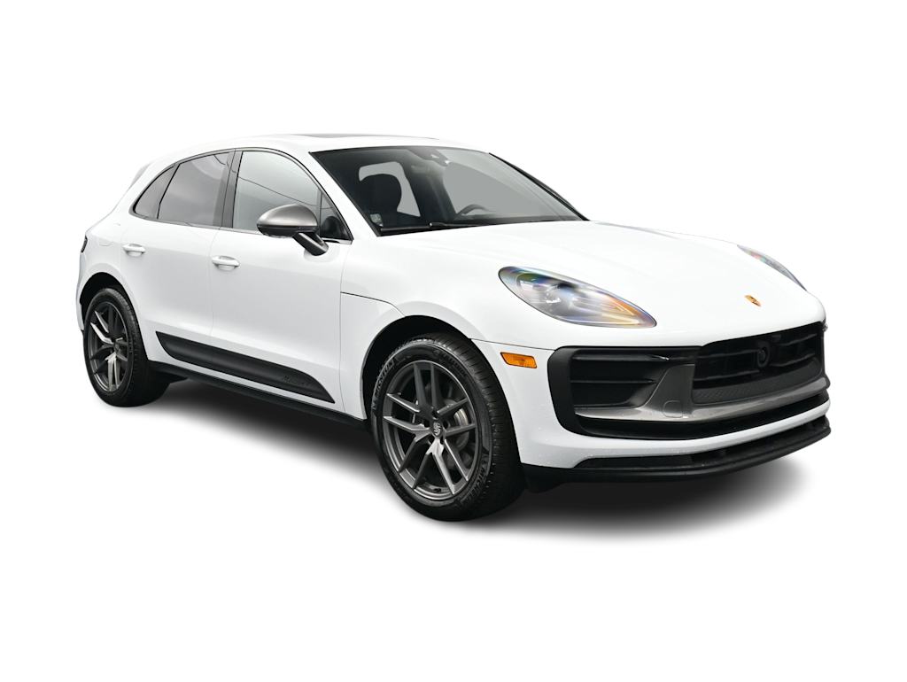 Thumbnail: 2026 Porsche Macan - 28