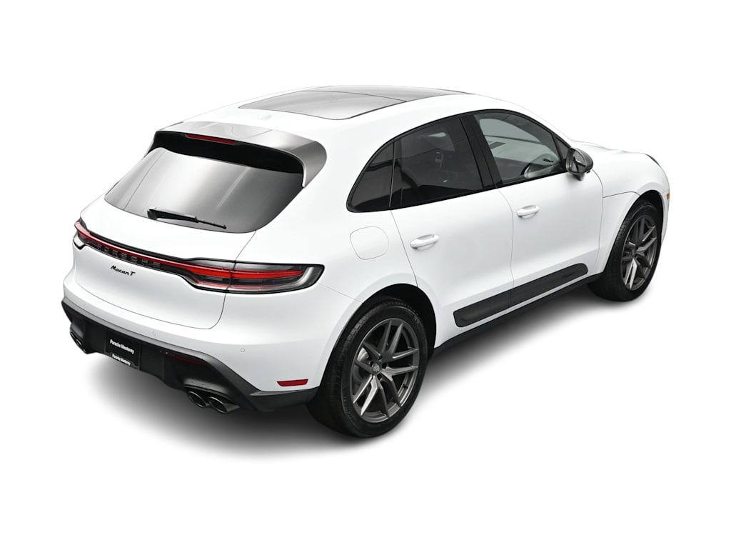 Thumbnail: 2026 Porsche Macan - 34