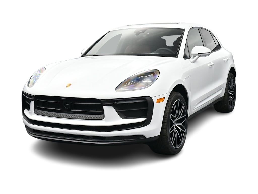 Thumbnail: 2026 Porsche Macan - 30