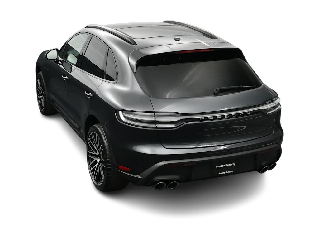 Thumbnail: 2026 Porsche Macan - 32