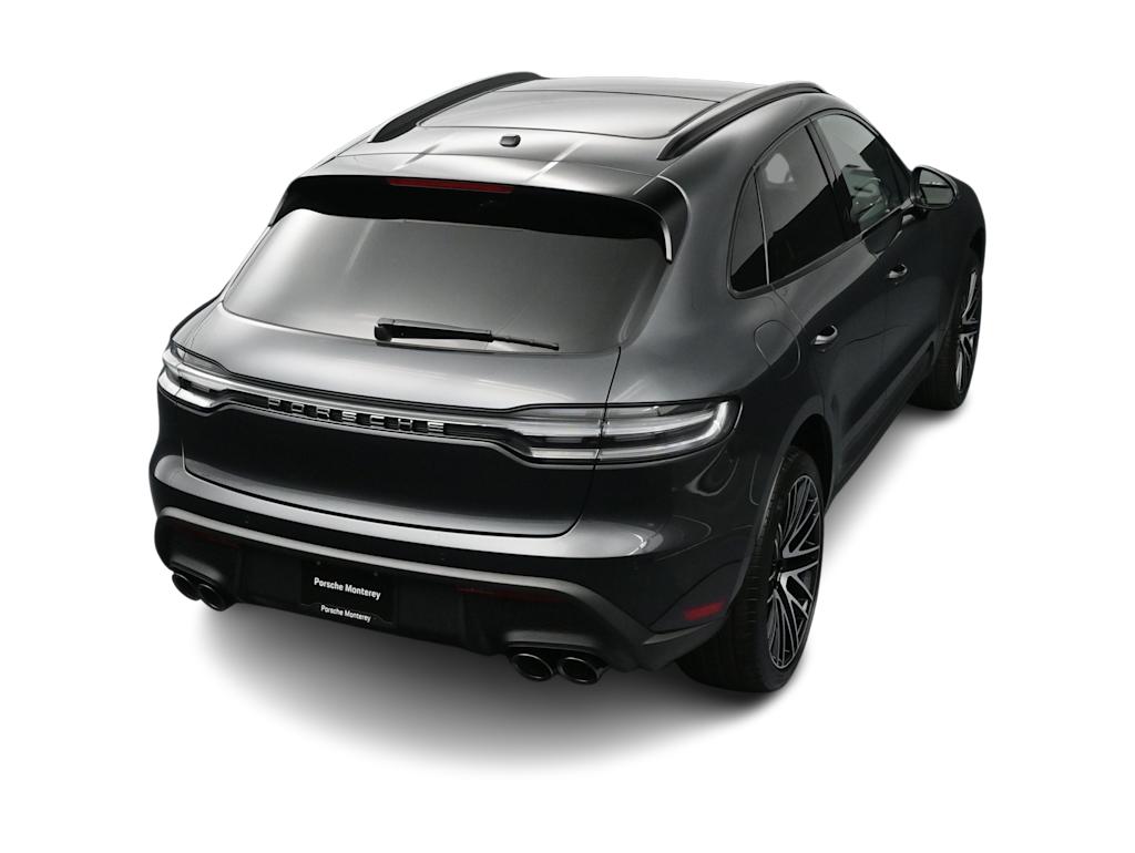 Thumbnail: 2026 Porsche Macan - 33