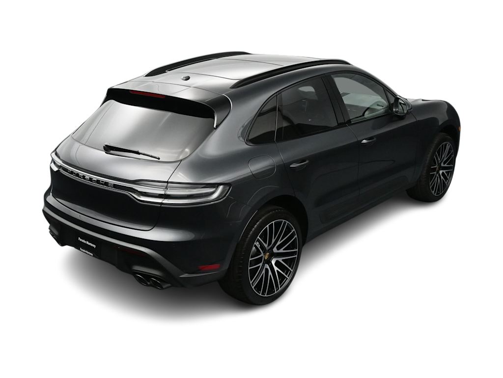 Thumbnail: 2026 Porsche Macan - 34