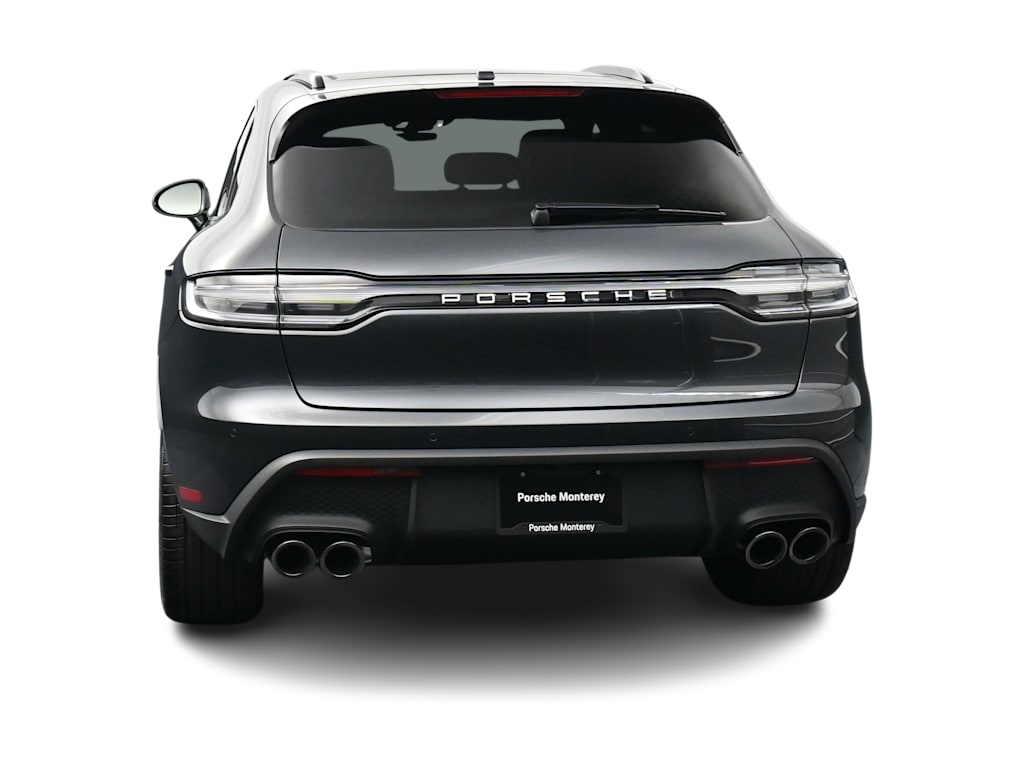 Thumbnail: 2026 Porsche Macan - 5