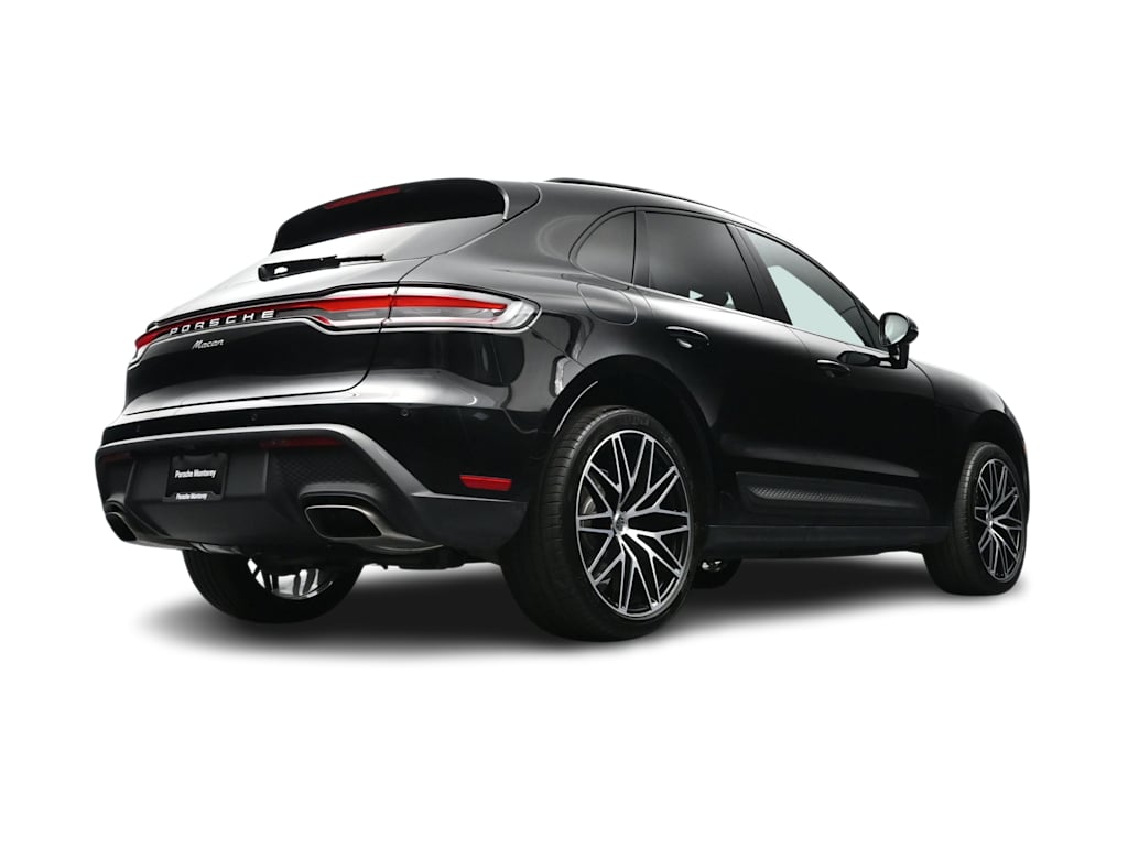 Thumbnail: 2025 Porsche Macan - 43
