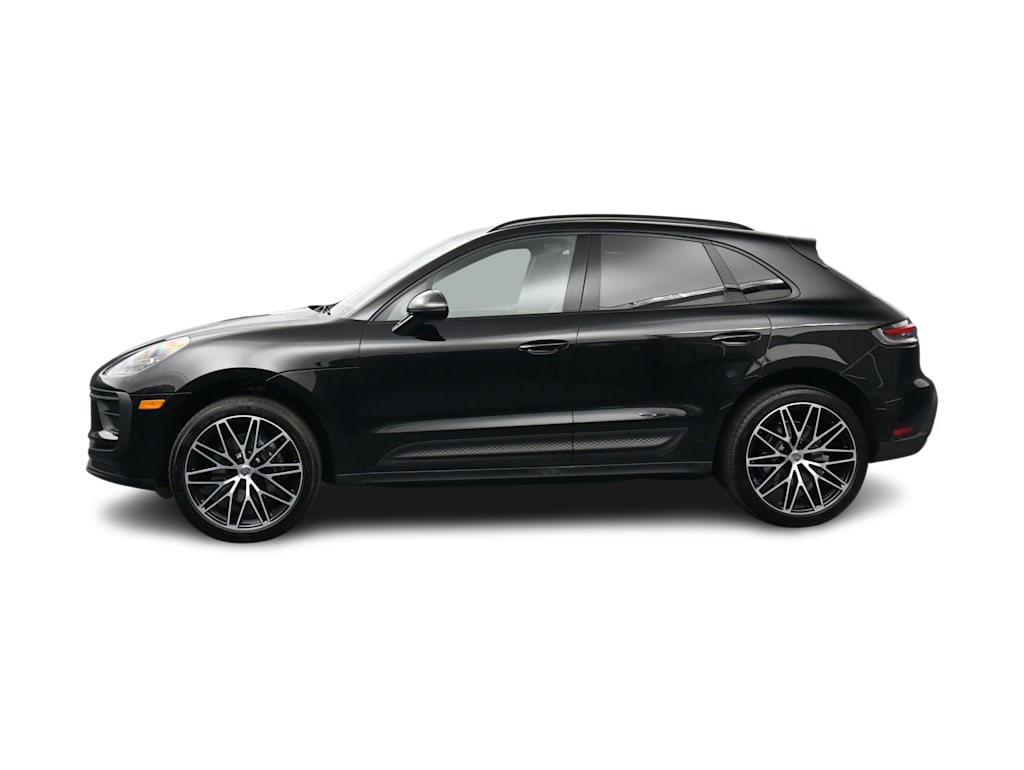 Thumbnail: 2025 Porsche Macan - 3