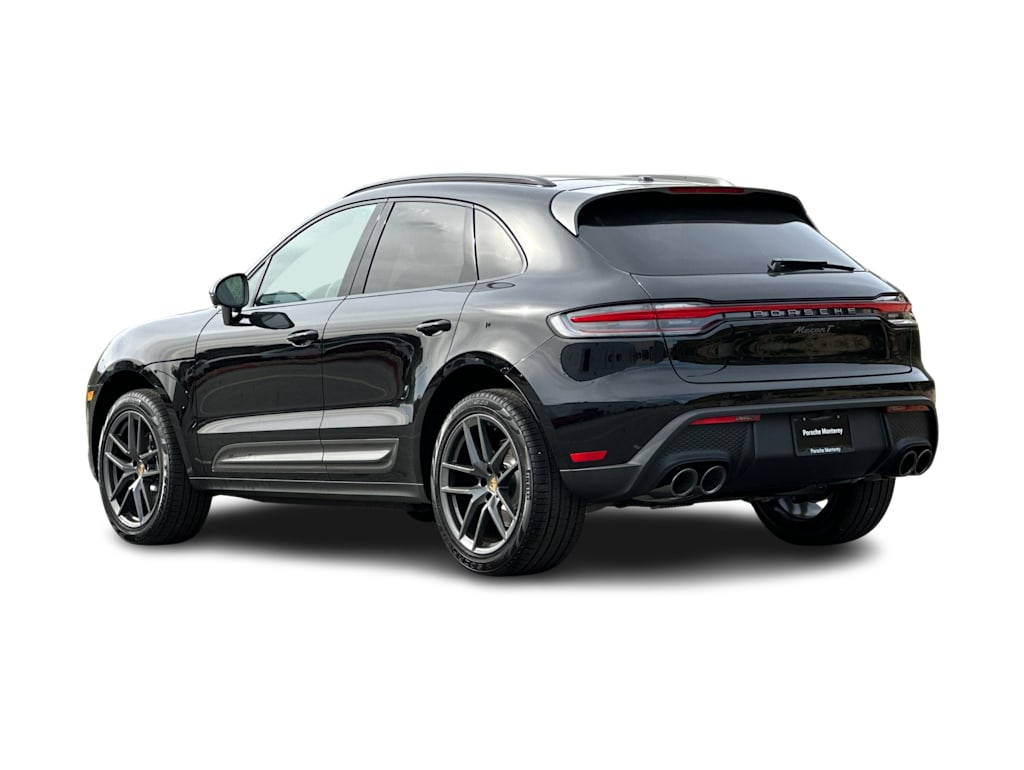 Thumbnail: 2026 Porsche Macan - 4