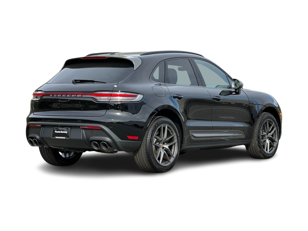 Thumbnail: 2026 Porsche Macan - 19