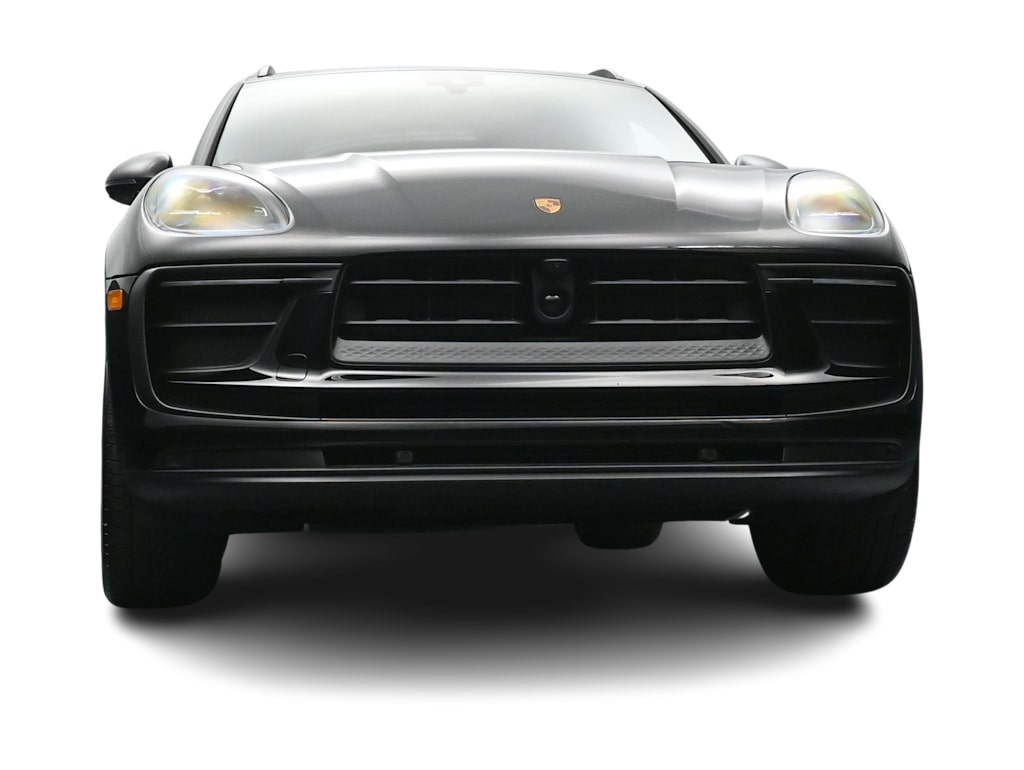 Thumbnail: 2026 Porsche Macan - 43