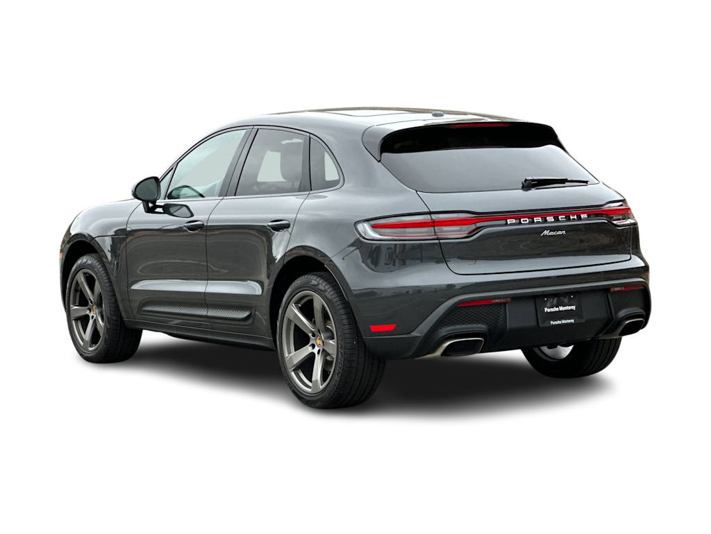 Thumbnail: 2025 Porsche Macan - 4