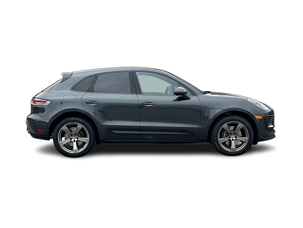 Thumbnail: 2025 Porsche Macan - 19