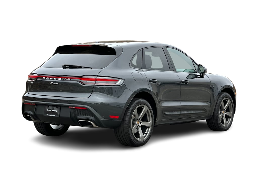 Thumbnail: 2025 Porsche Macan - 18